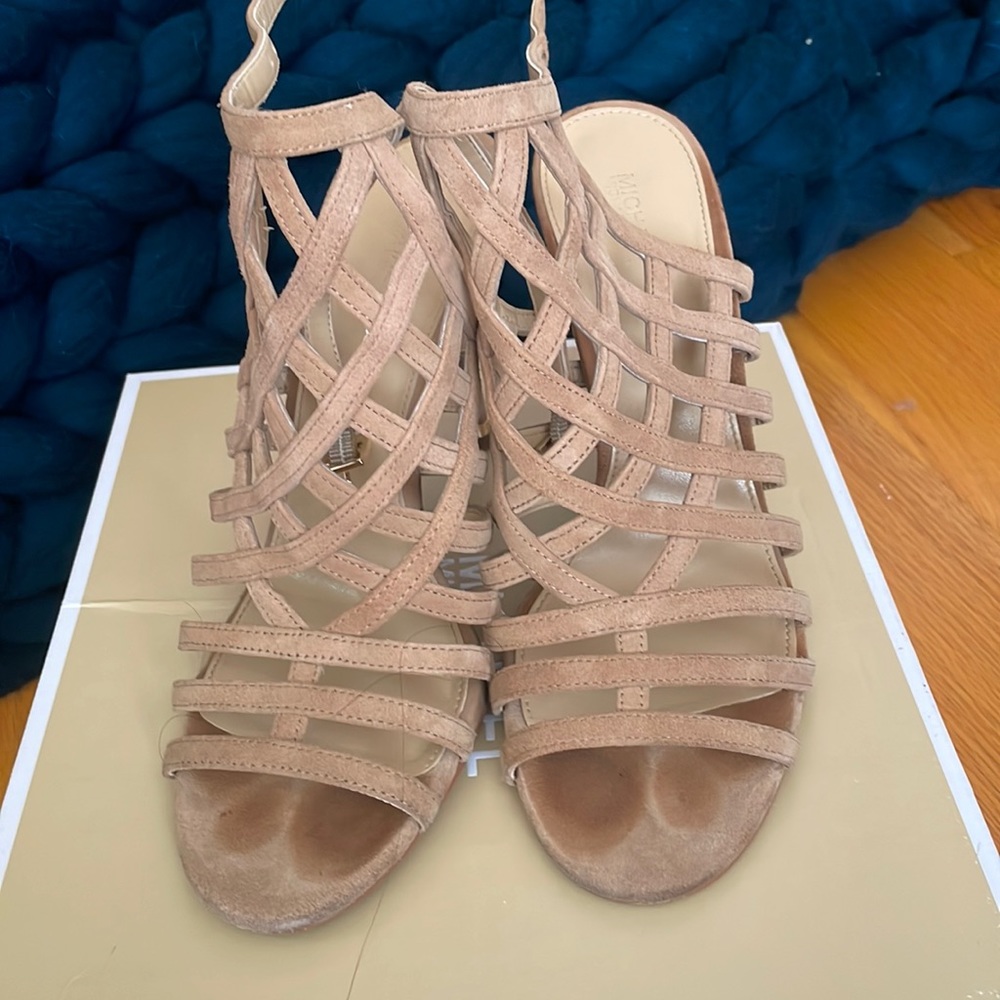 Michael Michael Kors trinity sandals size 9 in khaki